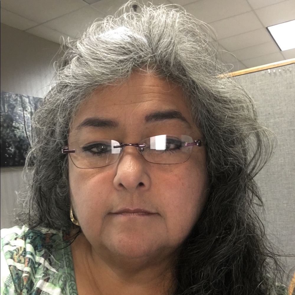 Meet your Posher, Sandra